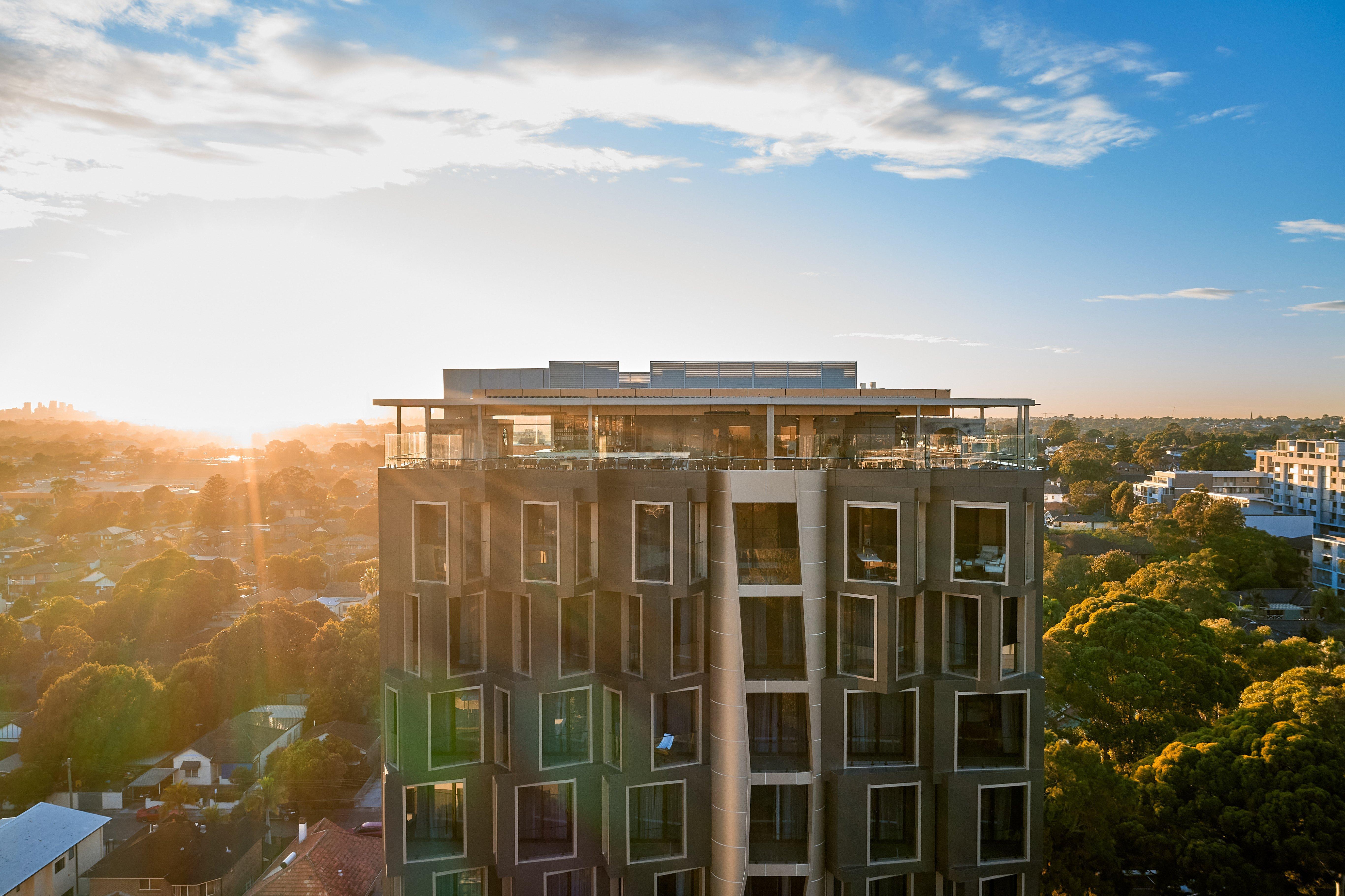 Crowne Plaza Sydney Burwood By Ihg Hotel Екстериор снимка