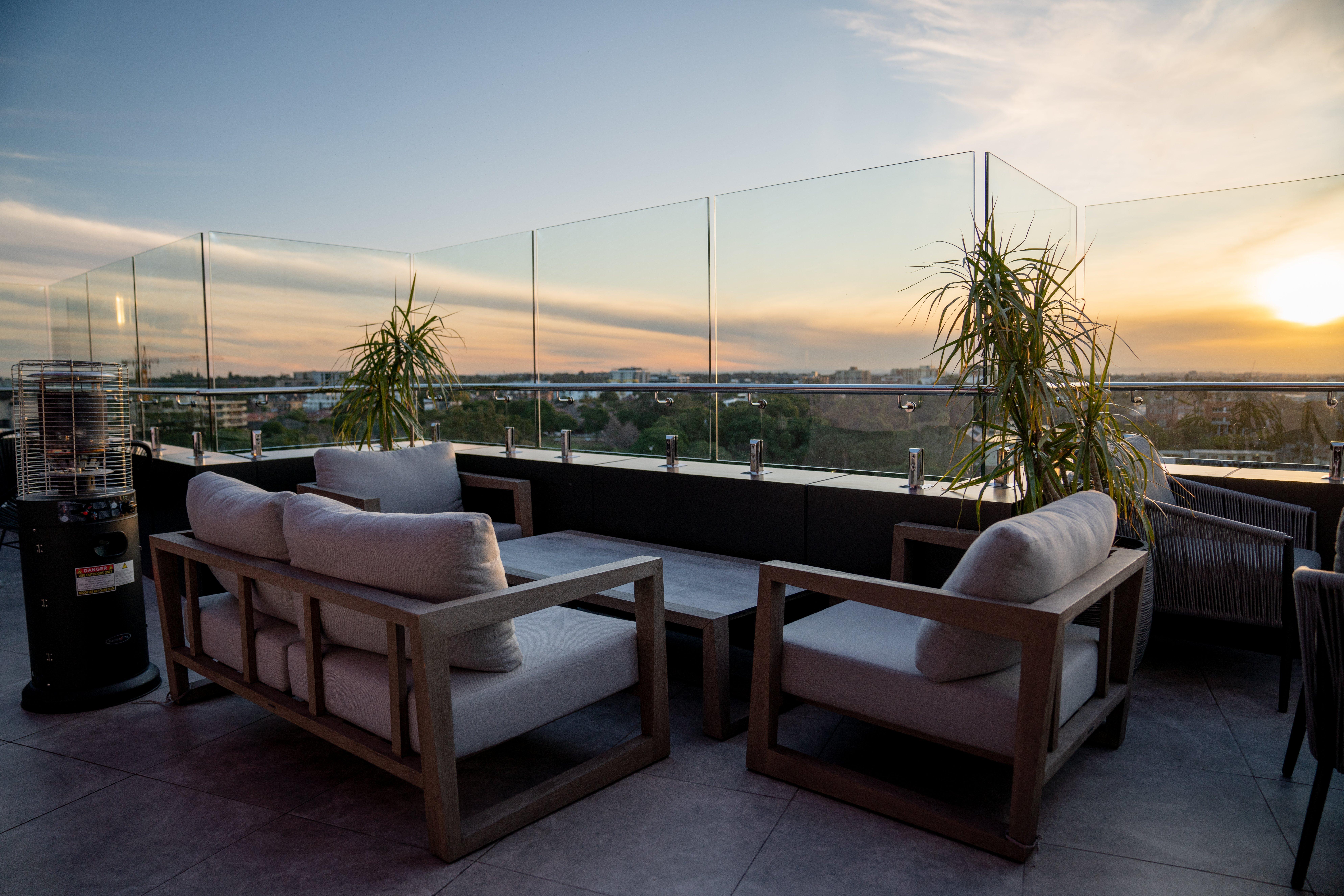 Crowne Plaza Sydney Burwood By Ihg Hotel Екстериор снимка